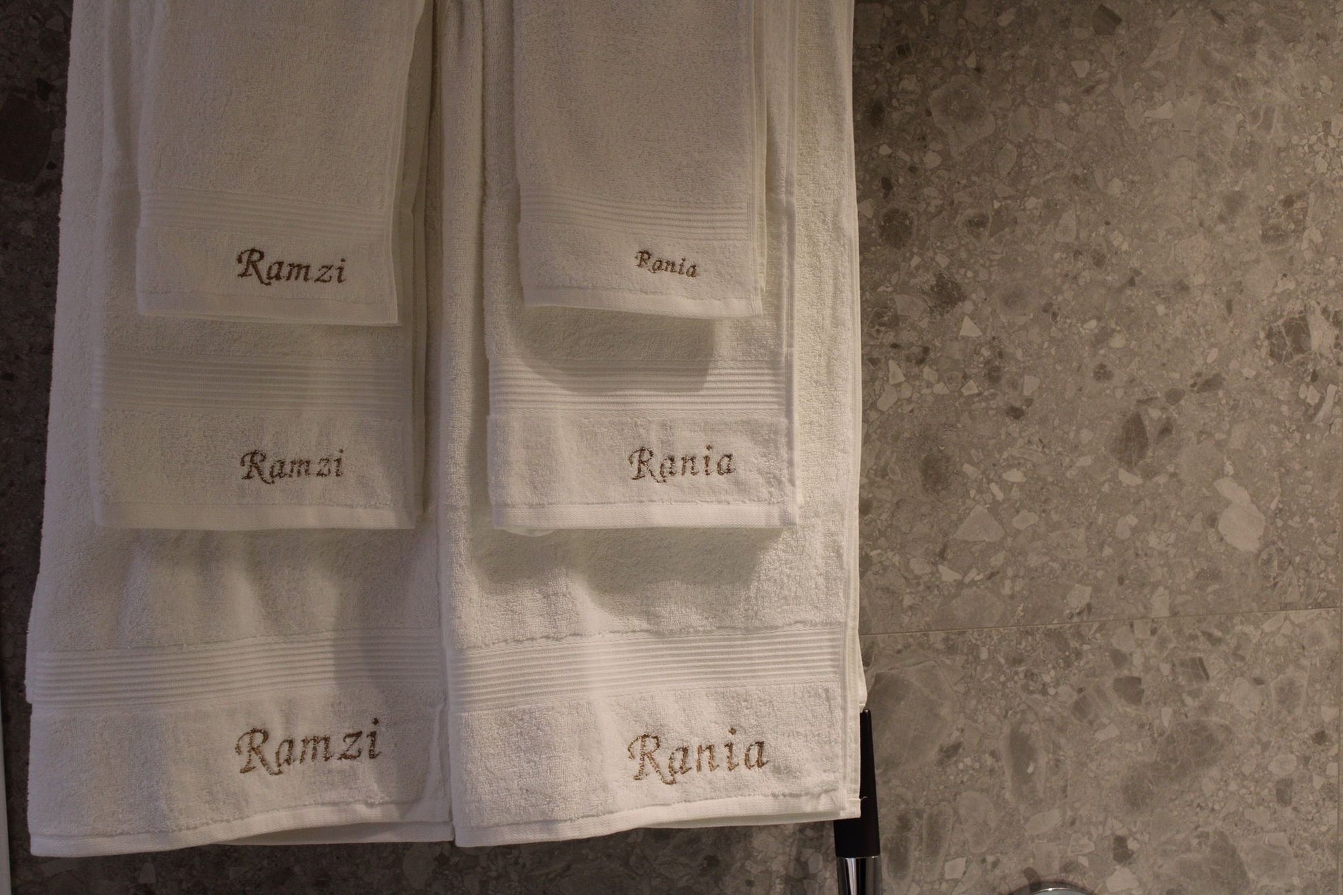 Geborduurde Handdoekenset (6 stuks) - HADIYAA