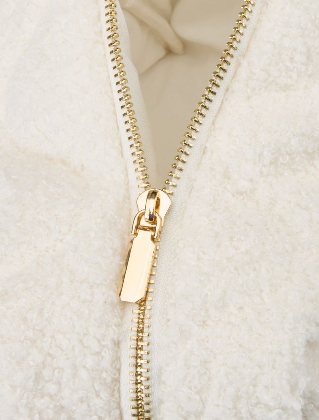 Geborduurde Toilettas - HADIYAA