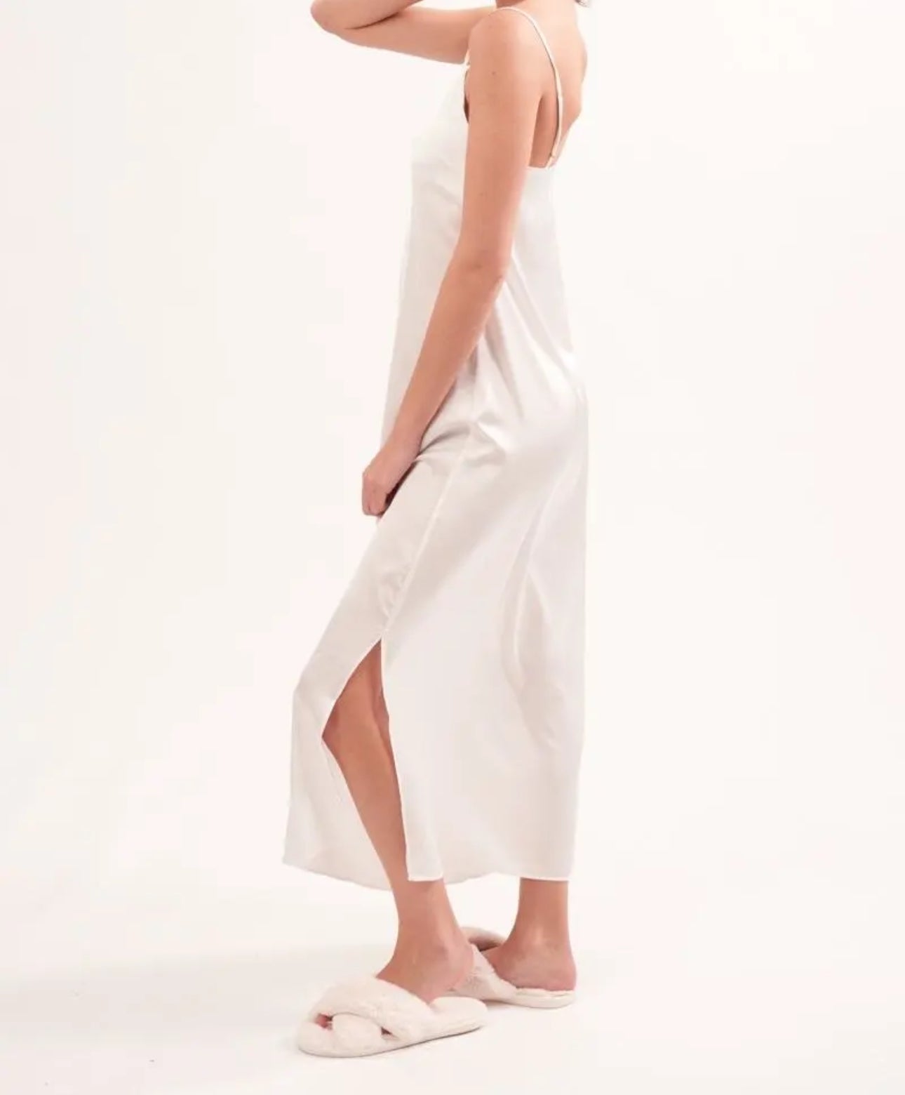 Gepersonaliseerde Lange Satijnen Kimono Set met Veren - HADIYAA