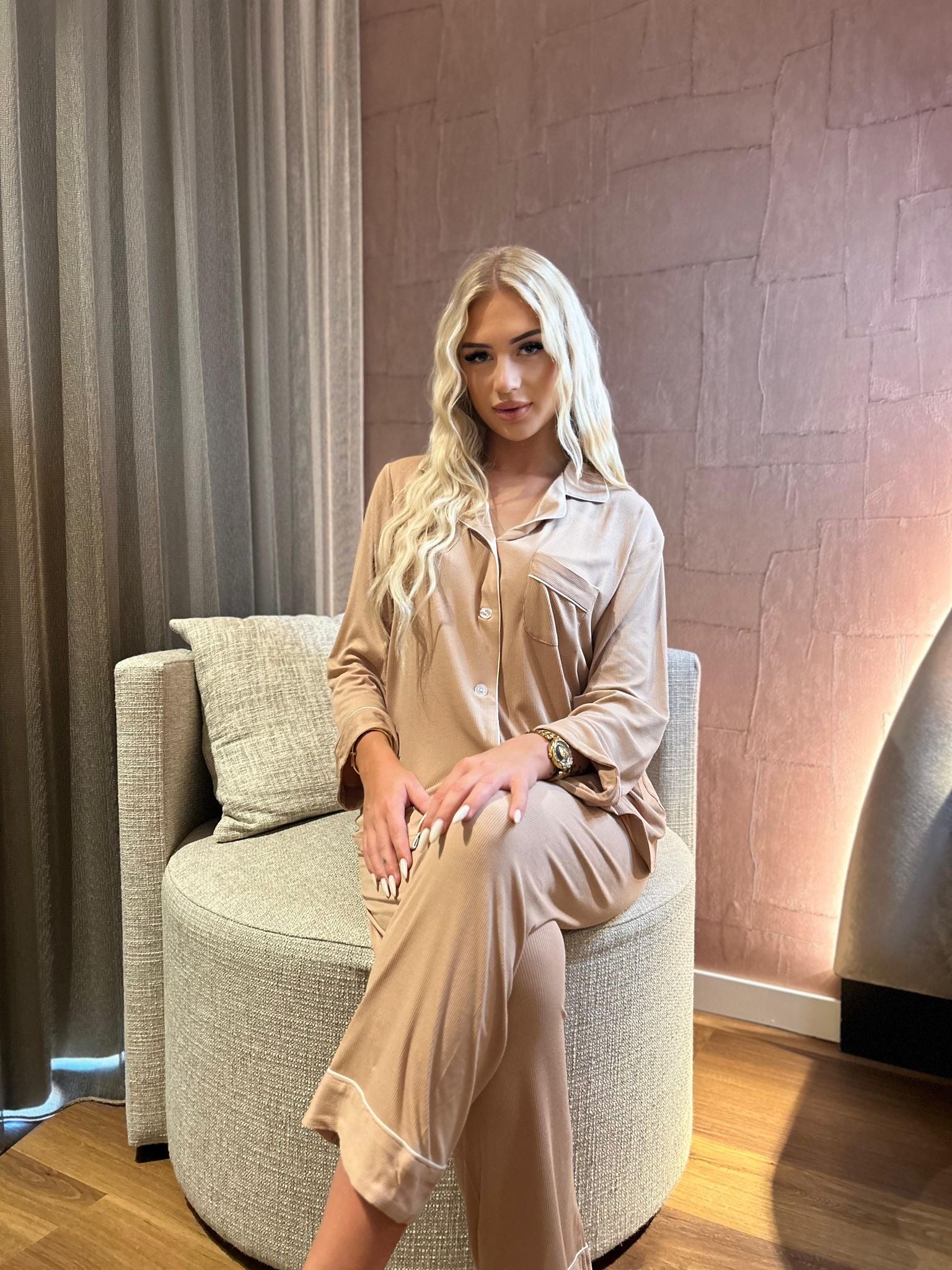 Gepersonaliseerde Luxe Zachte Modal Pyjama - Beige - HADIYAA