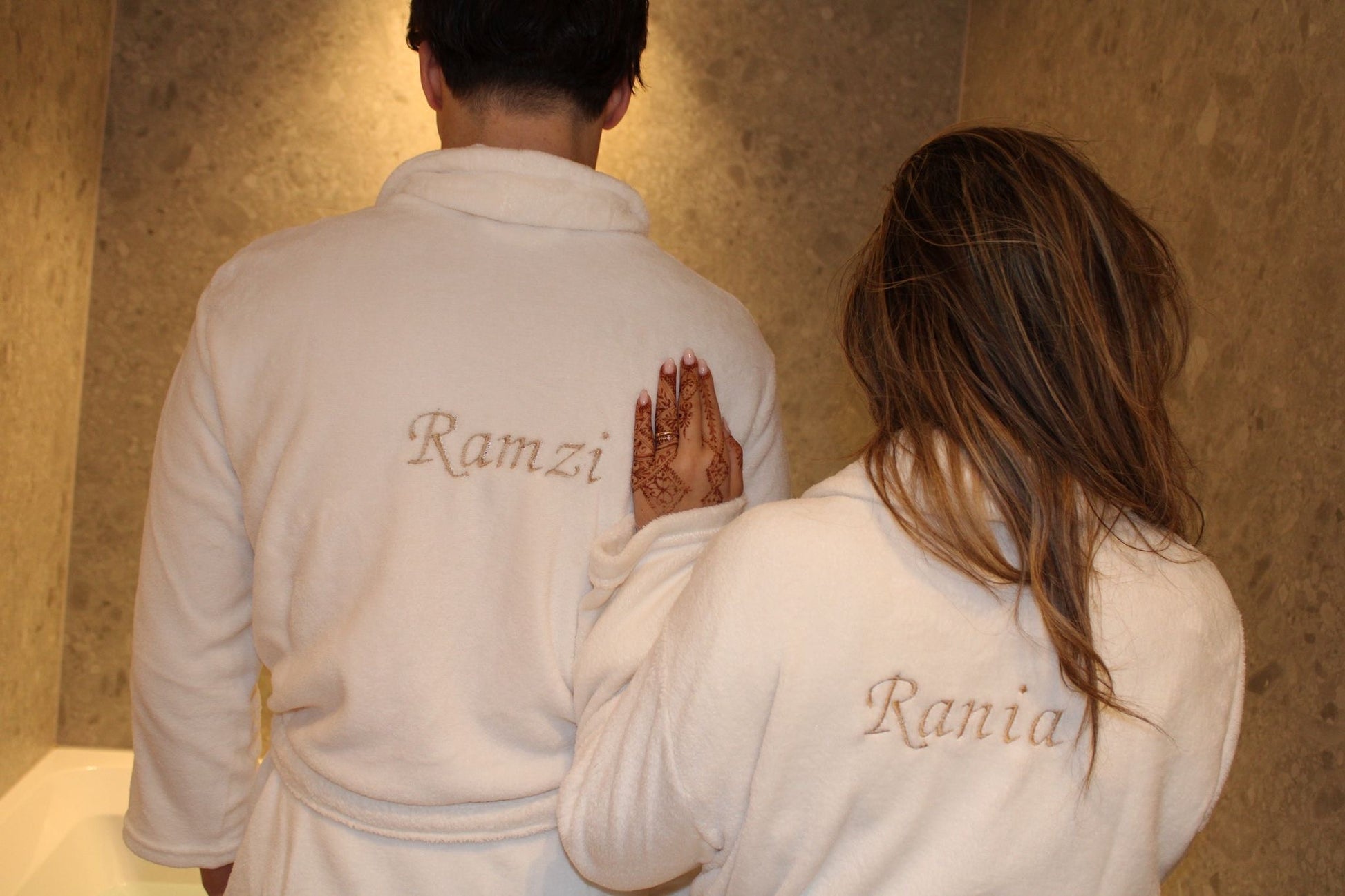 Geborduurde Badjasset - HADIYAA