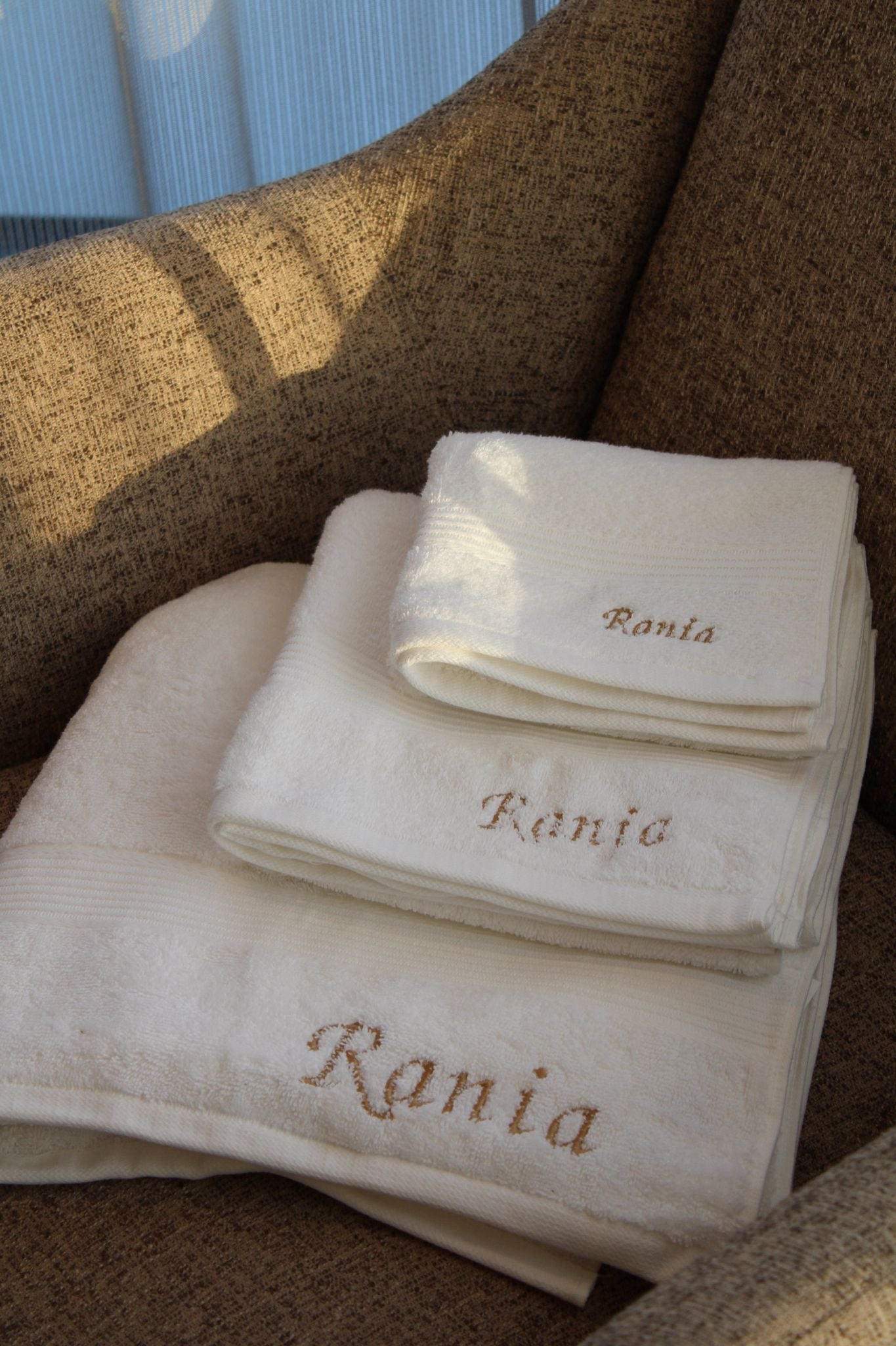 Geborduurde Handdoek - Wit - HADIYAA