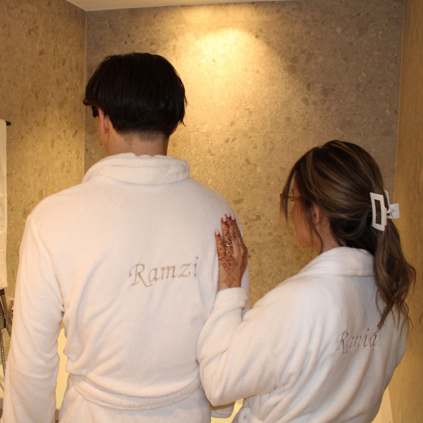 Geborduurde Badjasset - HADIYAA