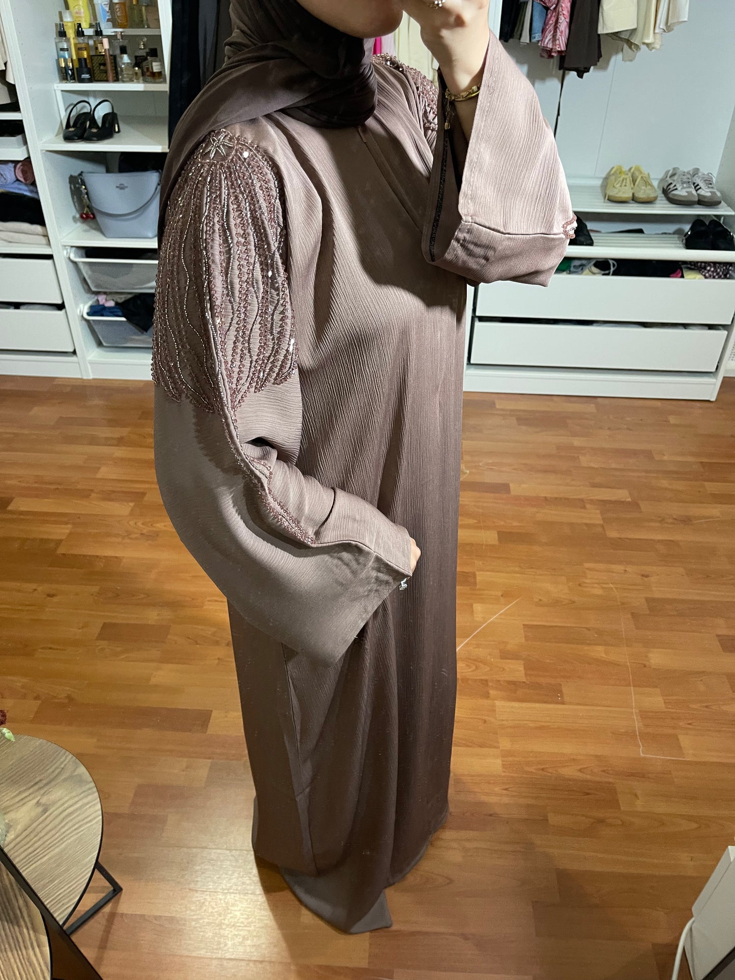 Abaya Inas Met Rits - Bruin