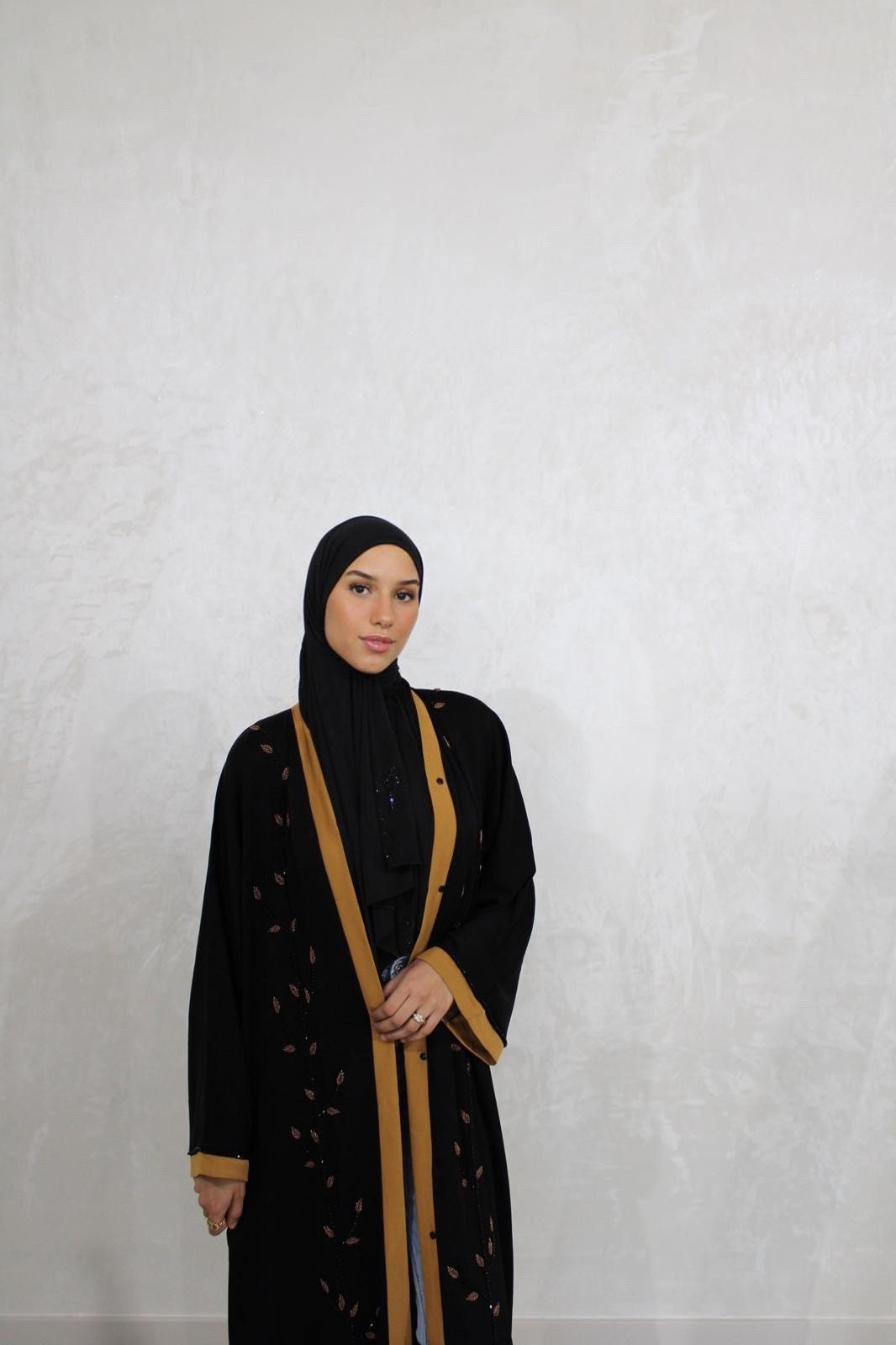 Abaya Iman Noir/Beige (Avec Boutons)